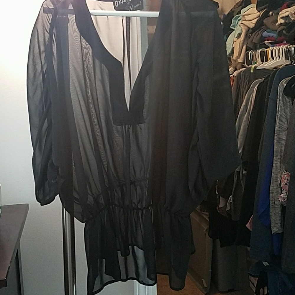 Top - Picture 4 of 4